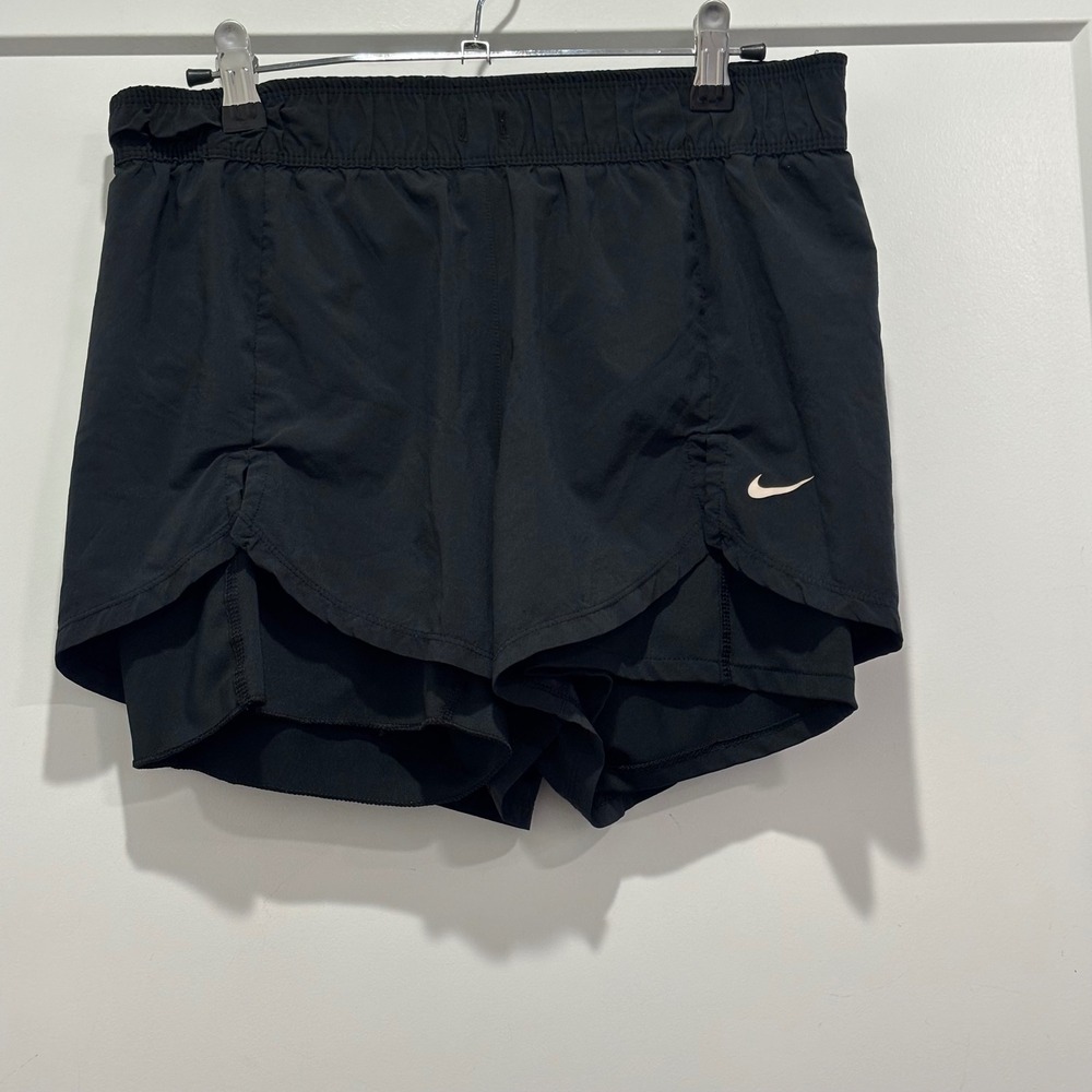 Nike Womens Black 2-in-1 Running Shorts Built-in Liner Medium
